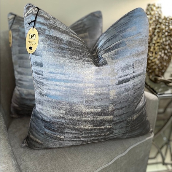 1-NWT CALLISTO HOME DECORATIVE PILLOW (Please read description for details) - Picture 6 of 14